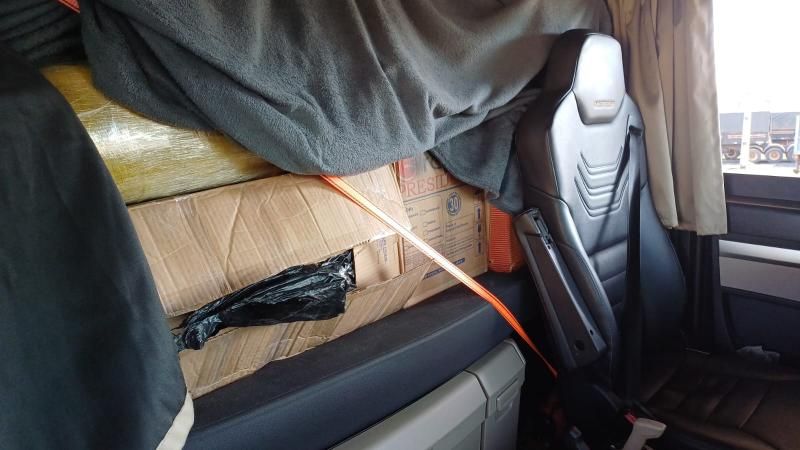 Polícia Federal apreende cerca de 350 kg de Skunk com apoio da PRF em Pimenta Bueno/RO Polícia Federal apreende cerca de 350 kg de Skunk com apoio da PRF em Pimenta Bueno/RO