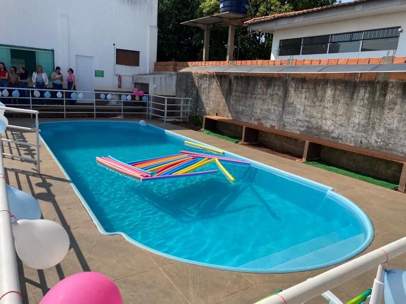 Prefeitura de Rolim de Moura entrega ampliação do Centro de Convivência do Idoso com piscina, vestiários e paisagismo Prefeitura de Rolim de Moura entrega ampliação do Centro de Convivência do Idoso com piscina, vestiários e paisagismo