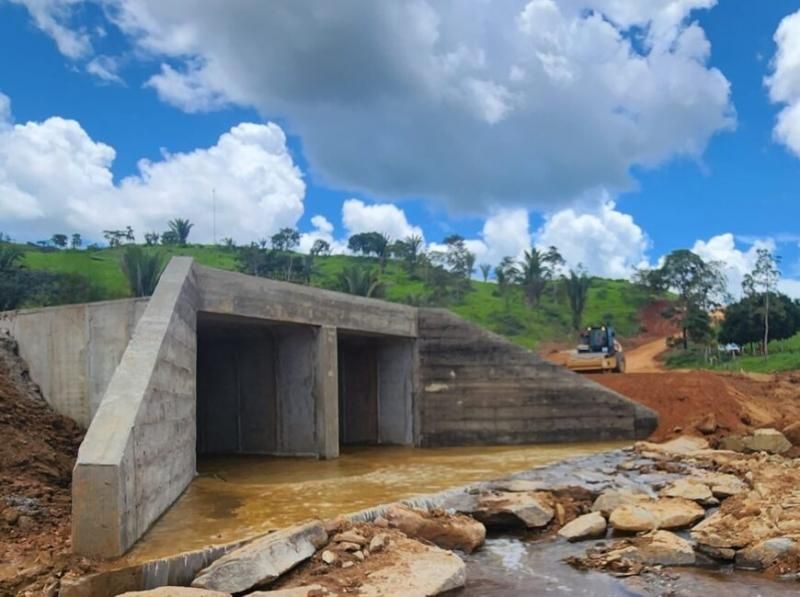 Governo de RO ultrapassa R$ 1 bilhão de investimentos em estradas Governo de RO ultrapassa R$ 1 bilhão de investimentos em estradas