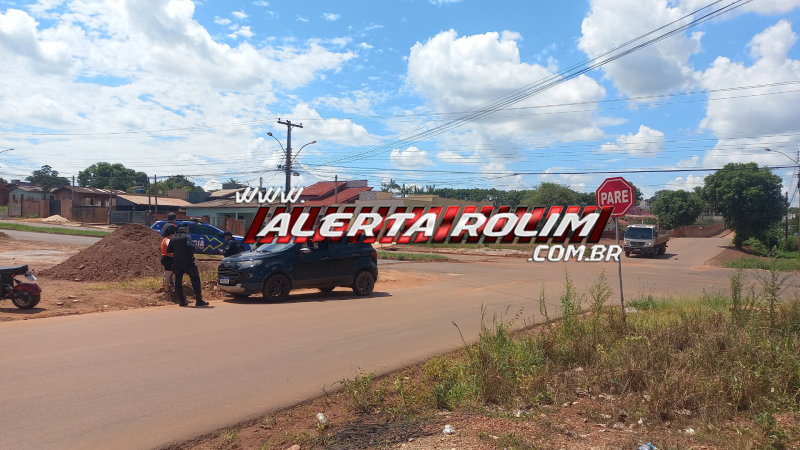 Acidente entre carro e bicicleta é registrado em Rolim de Moura Acidente entre carro e bicicleta é registrado em Rolim de Moura