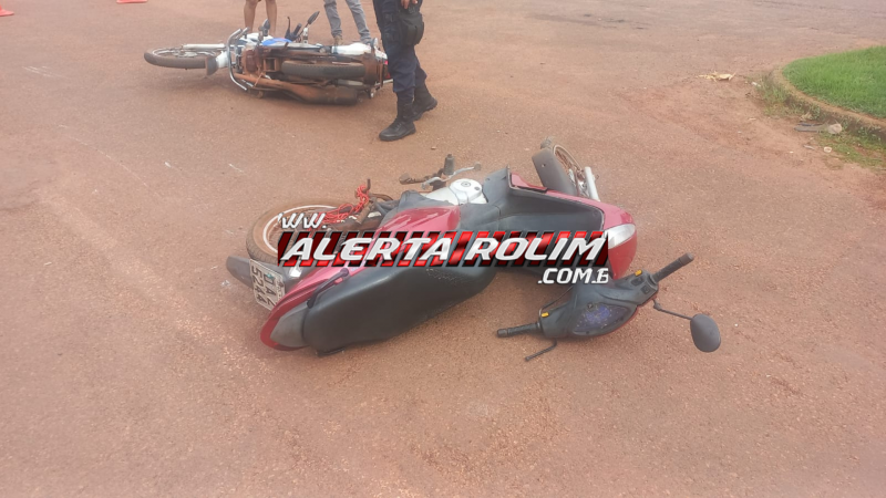 Acidente entre duas motocicletas é registrado no bairro Industrial em Rolim de Moura Acidente entre duas motocicletas é registrado no bairro Industrial em Rolim de Moura