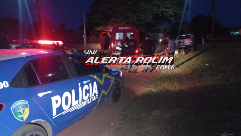 Acidente entre moto e caminhonete é registrado no bairro Jardim Tropical em Rolim de Moura Acidente entre moto e caminhonete é registrado no bairro Jardim Tropical em Rolim de Moura