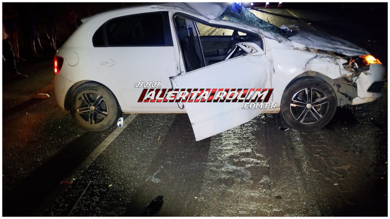 Carro capotou após colisão com outro veículo na RO-479, em Rolim de Moura Carro capotou após colisão com outro veículo na RO-479, em Rolim de Moura