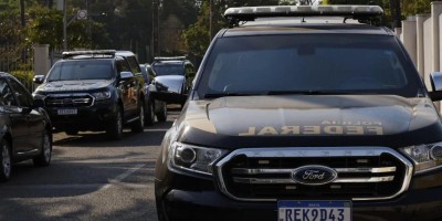 PF descobre fábrica de fuzis em escala industrial para facções do RJ PF descobre fábrica de fuzis em escala industrial para facções do RJ