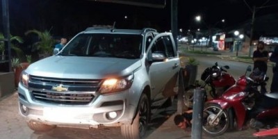 Polícia militar recupera caminhonete roubada e conduz dois envolvidos em Rolim de Moura Polícia militar recupera caminhonete roubada e conduz dois envolvidos em Rolim de Moura