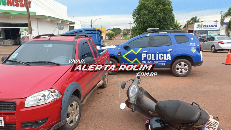Acidente entre carro e moto é registrado na Avenida 25 de Agosto, em Rolim de Moura Acidente entre carro e moto é registrado na Avenida 25 de Agosto, em Rolim de Moura