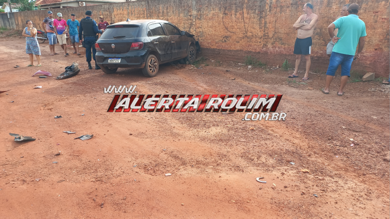 Acidente entre carro e motocicleta deixou motociclista gravemente ferido em Rolim de Moura Acidente entre carro e motocicleta deixou motociclista gravemente ferido em Rolim de Moura