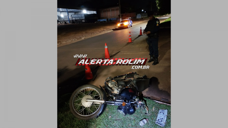 Motociclista ficou ferido após colisão com carro, próximo ao laticínio, em Rolim de Moura Motociclista ficou ferido após colisão com carro, próximo ao laticínio, em Rolim de Moura