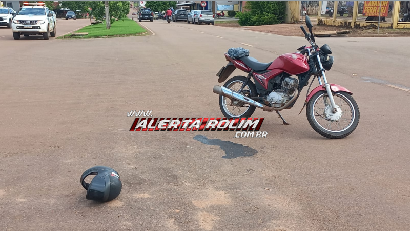 Acidente entre carro e moto deixa motociclista ferido em Rolim de Moura Acidente entre carro e moto deixa motociclista ferido em Rolim de Moura