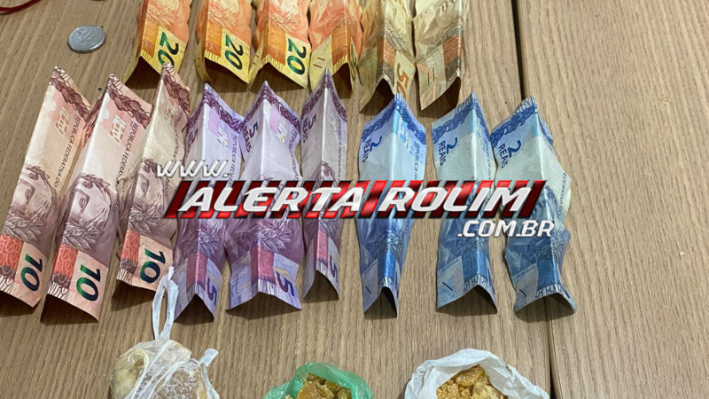 Acusado de tráfico de drogas foi preso em flagrante pela equipe do PATAMO da PM, em Rolim de Moura Acusado de tráfico de drogas foi preso em flagrante pela equipe do PATAMO da PM, em Rolim de Moura