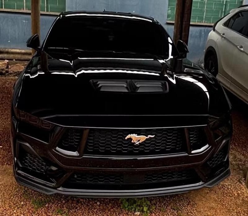 Mustang e casa de luxo: PF apreende bens de grupo que usava aviões para traficar drogas Mustang e casa de luxo: PF apreende bens de grupo que usava aviões para traficar drogas