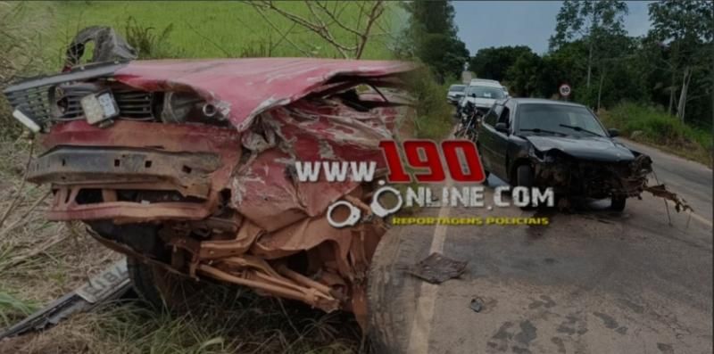 ATUALIZADA: Colisão frontal entre dois veículos deixa um morto na RO-383 em Alta Floresta d’Oeste ATUALIZADA: Colisão frontal entre dois veículos deixa um morto na RO-383 em Alta Floresta d’Oeste