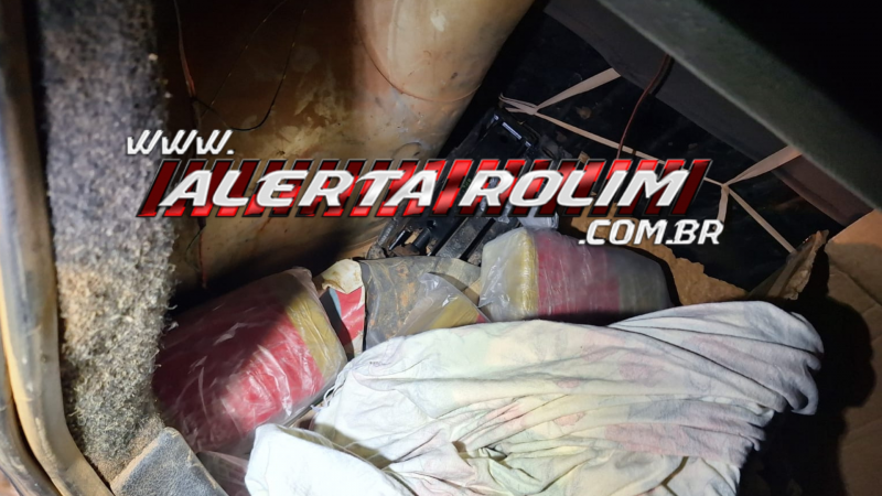 Casal foi preso com mais de 10 kg de drogas pela PM, no distrito em Nova Estrela/RO Casal foi preso com mais de 10 kg de drogas pela PM, no distrito em Nova Estrela/RO
