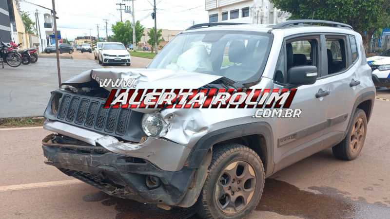 Colisão entre Jeep e caminhonete é registrada em Rolim de Moura Colisão entre Jeep e caminhonete é registrada em Rolim de Moura