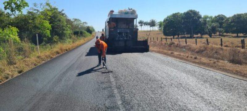 Com investimentos de R$ 2,61 bilhões em infraestrutura, governo de RO reforça segurança nas rodovias e mantém cidades conectadas Com investimentos de R$ 2,61 bilhões em infraestrutura, governo de RO reforça segurança nas rodovias e mantém cidades conectadas