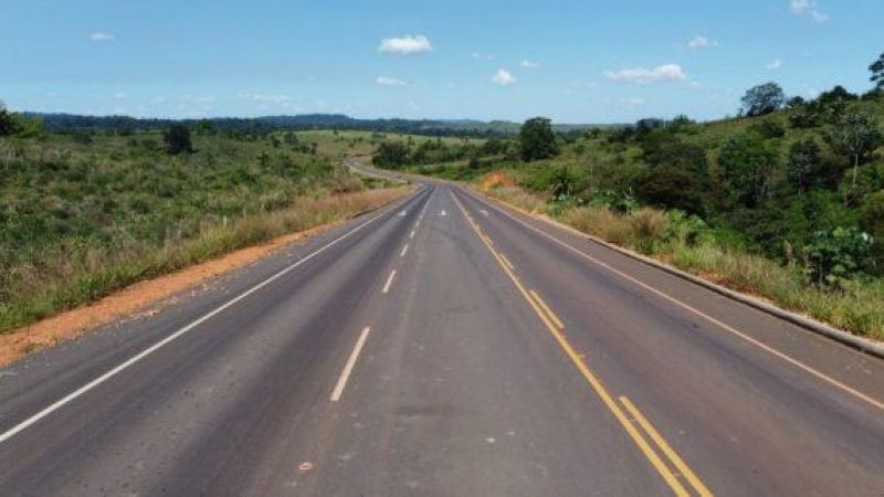 Com investimentos de R$ 2,61 bilhões em infraestrutura, governo de RO reforça segurança nas rodovias e mantém cidades conectadas Com investimentos de R$ 2,61 bilhões em infraestrutura, governo de RO reforça segurança nas rodovias e mantém cidades conectadas