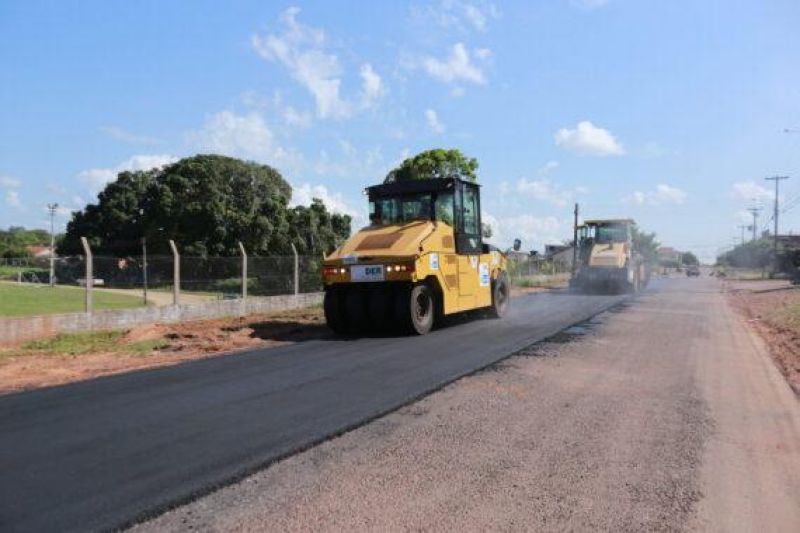 Com investimentos de R$ 2,61 bilhões em infraestrutura, governo de RO reforça segurança nas rodovias e mantém cidades conectadas Com investimentos de R$ 2,61 bilhões em infraestrutura, governo de RO reforça segurança nas rodovias e mantém cidades conectadas