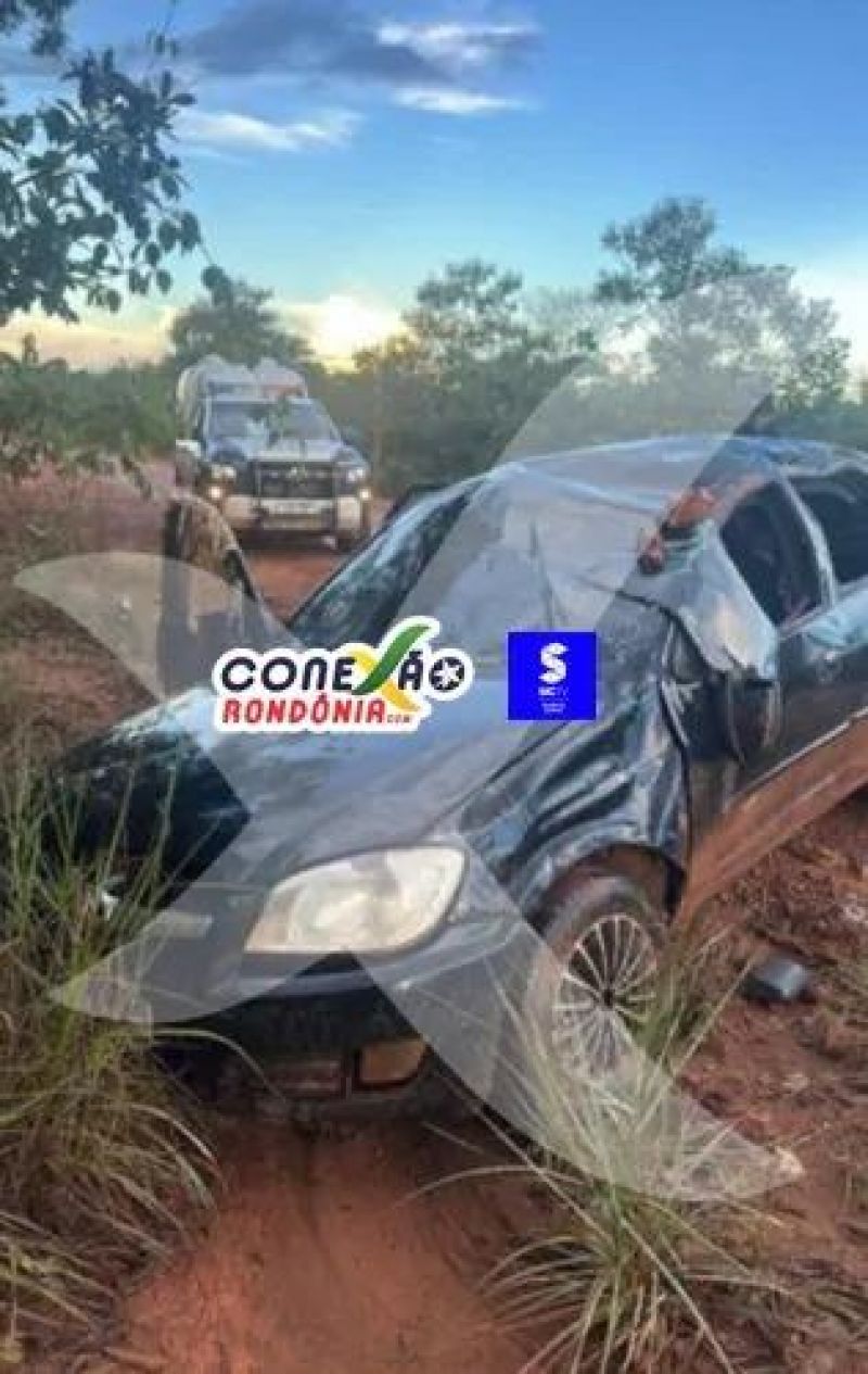 Após furtar carro em posto de combustíveis de Pimenta Bueno, ladrão capota na BR-174, durante fuga entre Vilhena e Juína Após furtar carro em posto de combustíveis de Pimenta Bueno, ladrão capota na BR-174, durante fuga entre Vilhena e Juína