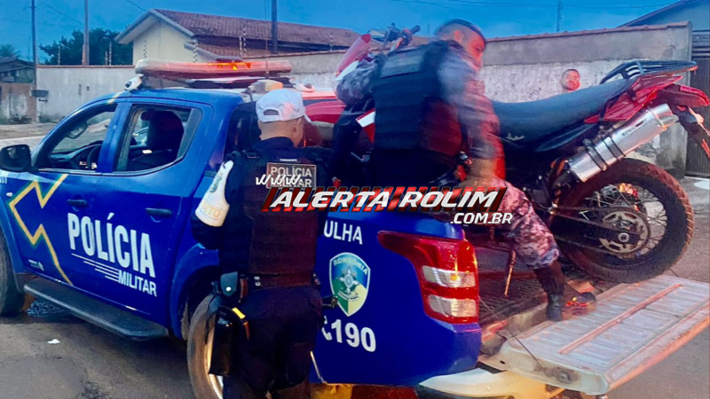 Motociclista com placa adulterada foge da polícia, coloca trânsito em risco, acaba preso e recebe quase R$ 15 mil em multas, em Rolim de Moura Motociclista com placa adulterada foge da polícia, coloca trânsito em risco, acaba preso e recebe quase R$ 15 mil em multas, em Rolim de Moura