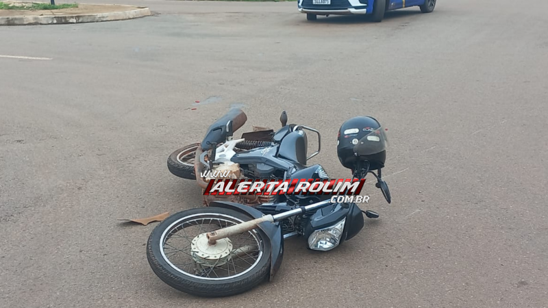 Motociclista foi socorrido após colisão com carro nesta manhã, em Rolim de Moura; vídeo Motociclista foi socorrido após colisão com carro nesta manhã, em Rolim de Moura; vídeo
