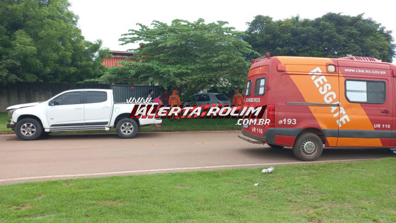 Motorista perde controle após batida e carro atinge muro de residência em Rolim de Moura – Vídeo Motorista perde controle após batida e carro atinge muro de residência em Rolim de Moura – Vídeo