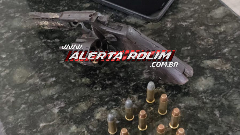 Polícia Militar apreende revólver e detém dois suspeitos após denúncia de disparos na Rodovia entre Alto Alegre e Santa Luzia Polícia Militar apreende revólver e detém dois suspeitos após denúncia de disparos na Rodovia entre Alto Alegre e Santa Luzia