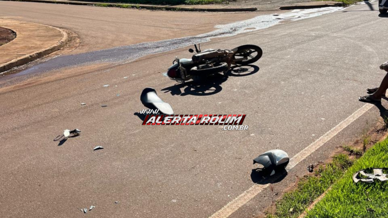 Após colisão na Avenida 25 de Agosto, motorista de carro se evade e deixa motociclista ferido, em Rolim de Moura; veja o vídeo Após colisão na Avenida 25 de Agosto, motorista de carro se evade e deixa motociclista ferido, em Rolim de Moura; veja o vídeo