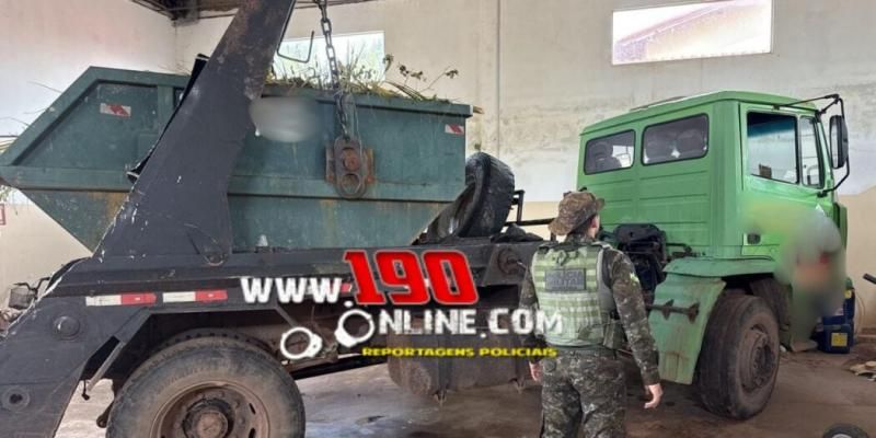 Operação da Polícia Militar Ambiental flagra descarte irregular e autua responsáveis, em Rolim de Moura Operação da Polícia Militar Ambiental flagra descarte irregular e autua responsáveis, em Rolim de Moura