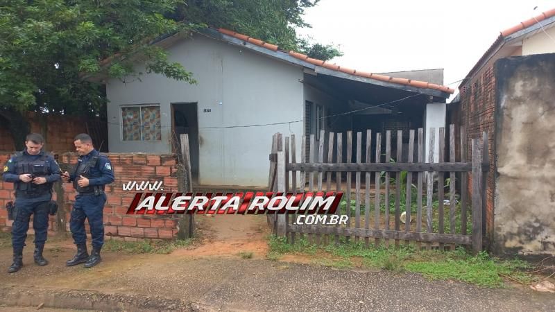 URGENTE - Corpo em estado de decomposição é encontrado em residência no Jatobá II, em Rolim de Moura URGENTE - Corpo em estado de decomposição é encontrado em residência no Jatobá II, em Rolim de Moura