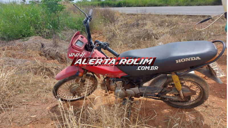 Veículo furtado é localizado pela Polícia Militar abandonado em área rural de Rolim de Moura Veículo furtado é localizado pela Polícia Militar abandonado em área rural de Rolim de Moura