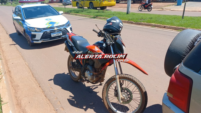 🎥 VÍDEO: Colisão na Avenida 25 de Agosto termina com motociclista encaminhado à UPA 🎥 VÍDEO: Colisão na Avenida 25 de Agosto termina com motociclista encaminhado à UPA