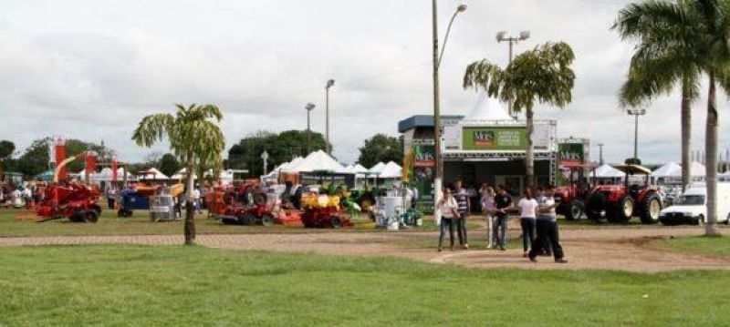 EVOLUÇÃO: o crescimento que transformou a RRSI de feira modesta à referência do agronegócio na Região Norte EVOLUÇÃO: o crescimento que transformou a RRSI de feira modesta à referência do agronegócio na Região Norte