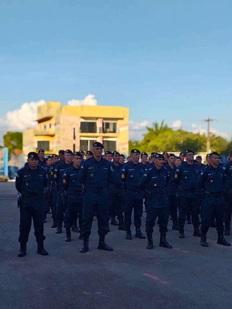 LIVRO RESGATA A HISTÓRIA DA POLÍCIA MILITAR NA ZONA DA MATA, O 10º BPM LIVRO RESGATA A HISTÓRIA DA POLÍCIA MILITAR NA ZONA DA MATA, O 10º BPM