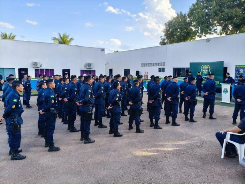 LIVRO RESGATA A HISTÓRIA DA POLÍCIA MILITAR NA ZONA DA MATA, O 10º BPM LIVRO RESGATA A HISTÓRIA DA POLÍCIA MILITAR NA ZONA DA MATA, O 10º BPM