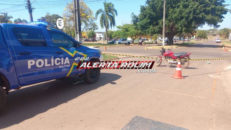 Motociclista fica ferida após colisão com carro na área central de Rolim de Moura Motociclista fica ferida após colisão com carro na área central de Rolim de Moura