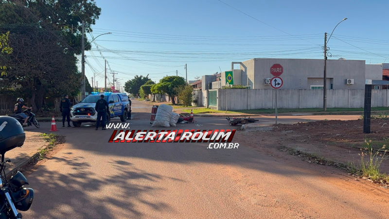 Primeiro acidente do dia: Colisão entre duas motocicletas deixa feridos no bairro Cidade Alta, em Rolim de Moura Primeiro acidente do dia: Colisão entre duas motocicletas deixa feridos no bairro Cidade Alta, em Rolim de Moura