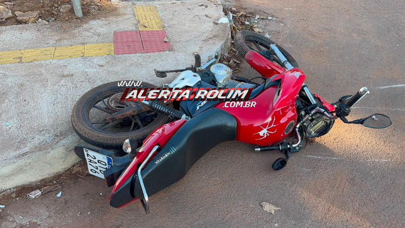 Primeiro acidente do dia: Colisão entre duas motocicletas deixa feridos no bairro Cidade Alta, em Rolim de Moura Primeiro acidente do dia: Colisão entre duas motocicletas deixa feridos no bairro Cidade Alta, em Rolim de Moura