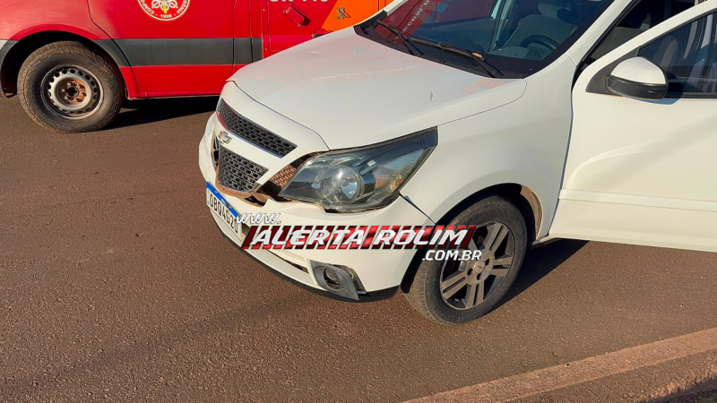 Segundo acidente do dia : Colisão entre carro e motocicleta deixa mulher ferida no centro de Rolim de Moura Segundo acidente do dia : Colisão entre carro e motocicleta deixa mulher ferida no centro de Rolim de Moura