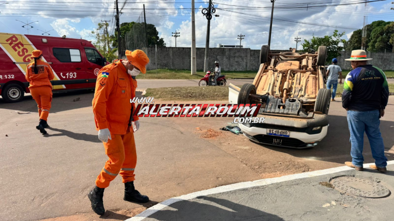 Veículo capotou na via após colisão com outro no Centro de Rolim de Moura; vídeo Veículo capotou na via após colisão com outro no Centro de Rolim de Moura; vídeo