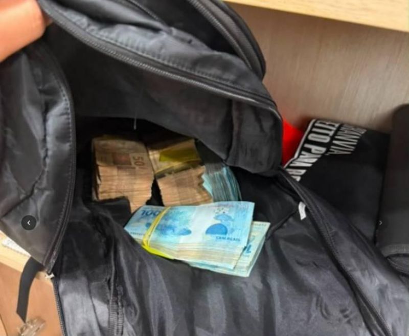 PF faz operação para apurar fraudes em licitações e esquema de “rachadinha” na Assembleia Legislativa de Rondônia PF faz operação para apurar fraudes em licitações e esquema de “rachadinha” na Assembleia Legislativa de Rondônia