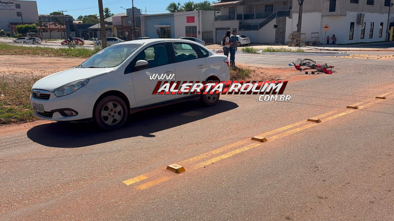 Primeiro acidente de trânsito do dia envolveu carro e bicicleta elétrica na Rua Barão de Melgaço, em Rolim de Moura Primeiro acidente de trânsito do dia envolveu carro e bicicleta elétrica na Rua Barão de Melgaço, em Rolim de Moura