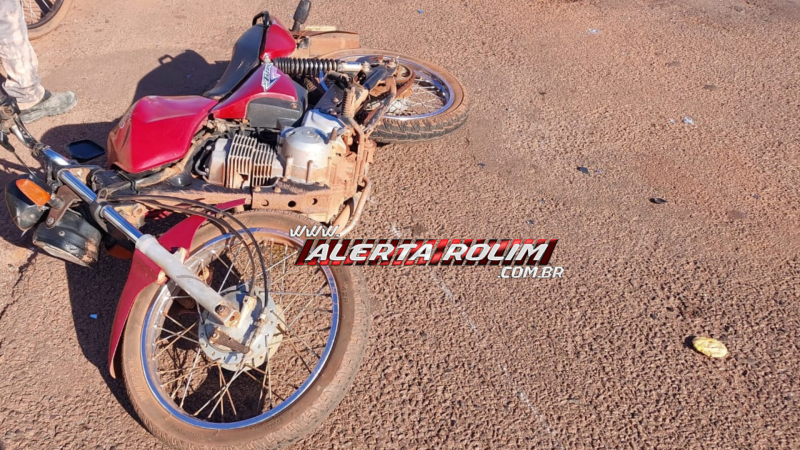 Segundo acidente de trânsito do dia deixou motociclista e passageiro feridos, em Rolim de Moura Segundo acidente de trânsito do dia deixou motociclista e passageiro feridos, em Rolim de Moura
