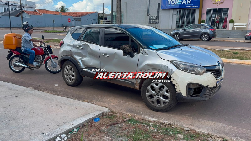 Segundo acidente de trânsito do dia envolveu moto aplicativo e carro no Centro de Rolim de Moura Segundo acidente de trânsito do dia envolveu moto aplicativo e carro no Centro de Rolim de Moura