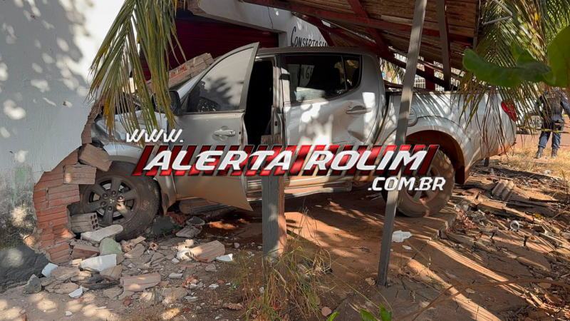 URGENTE - Motorista provoca grave acidente que deixa casal e criança feridos, em Rolim de Moura URGENTE - Motorista provoca grave acidente que deixa casal e criança feridos, em Rolim de Moura