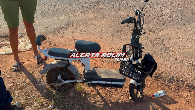 Mulher fica ferida após colisão entre bicicleta elétrica e carro em Rolim de Moura Mulher fica ferida após colisão entre bicicleta elétrica e carro em Rolim de Moura