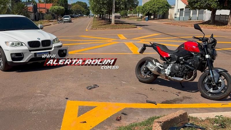 Rotatória em fase de implantação volta a ser cenário de acidente em Rolim de Moura Rotatória em fase de implantação volta a ser cenário de acidente em Rolim de Moura