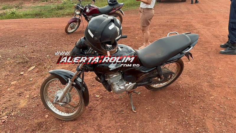Acidente de trânsito envolvendo duas motos foi registrado no bairro Industrial, em Rolim de Moura Acidente de trânsito envolvendo duas motos foi registrado no bairro Industrial, em Rolim de Moura