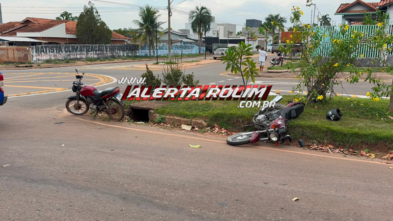Acidente em rotatória envolvendo duas motocicletas deixa dois feridos no centro de Rolim de Moura Acidente em rotatória envolvendo duas motocicletas deixa dois feridos no centro de Rolim de Moura