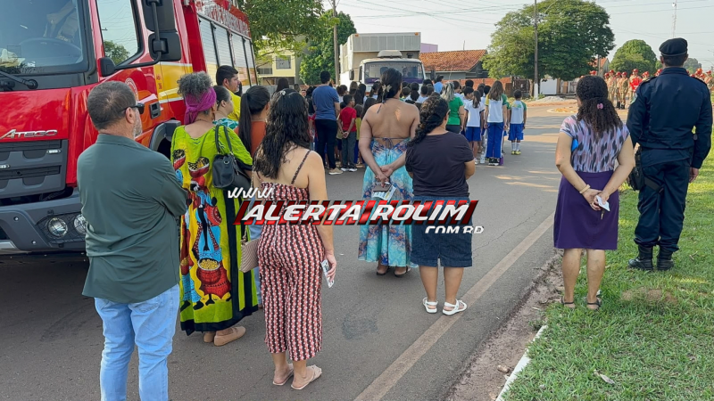 Ato Cívico do Dia Nacional do Trânsito foi realizado nesta sexta-feira, em Rolim de Moura Ato Cívico do Dia Nacional do Trânsito foi realizado nesta sexta-feira, em Rolim de Moura