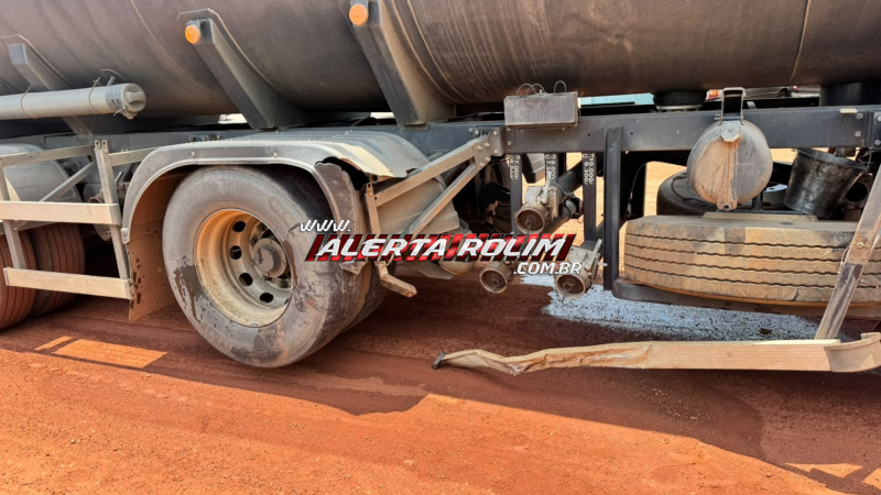Colisão transversal entre carreta e carro deixa condutora ferida em Rolim de Moura Colisão transversal entre carreta e carro deixa condutora ferida em Rolim de Moura
